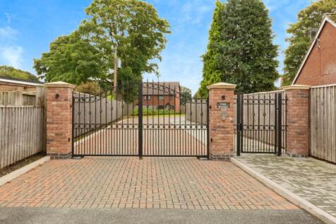 Gated entrance to the Pines
