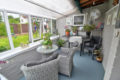 Garden room