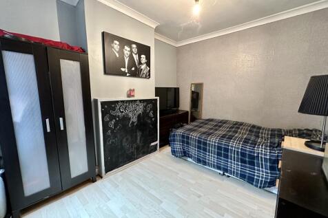 11. Bedroom two.JPG