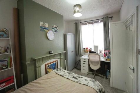 Reception/Bedroom
