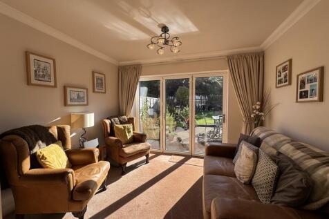 lounge area