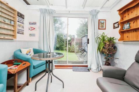 23gardenstilesgardenstilespershorewr101jw-22