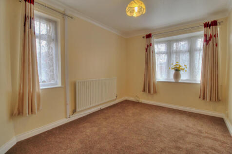 Sitting/Dining Room
