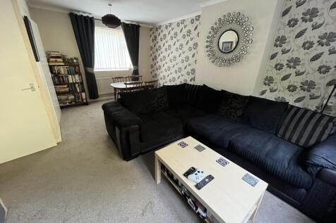 Lounge-Dining Room