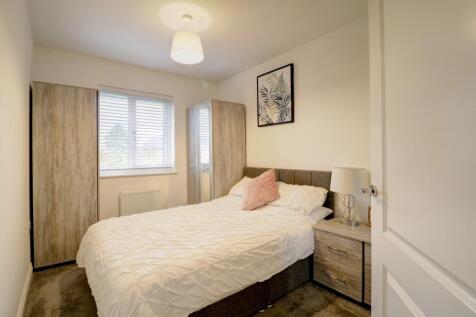 Bedroom 2.1