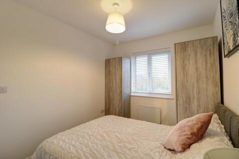 Bedroom 2.2