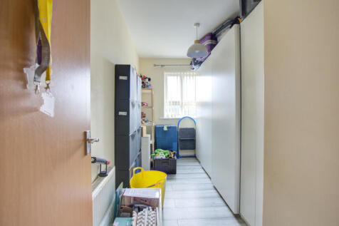 26 Russell Court-6