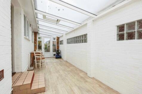8petersfielddrivepetersfielddrivedroitwichwr97ar-39