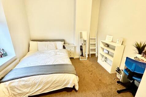 Bedroom Two Pic1