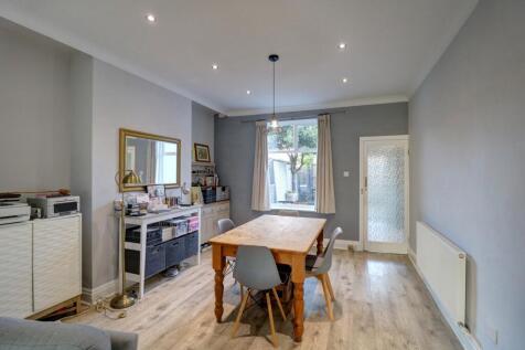 Dining Area 1.1
