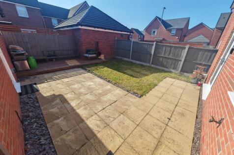 Enclosed garden