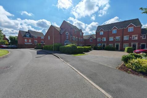 Entrance to Salisbury Close