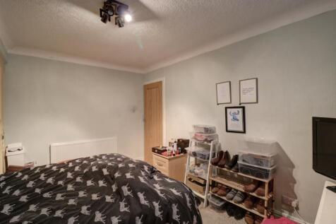 Bedroom 2.2