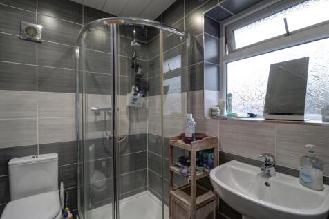 Bathroom 1.1