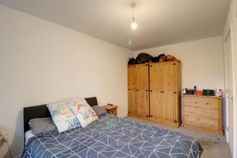 Bedroom 1.3