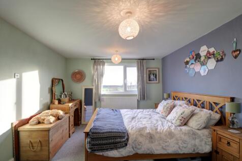 Bedroom 1.2
