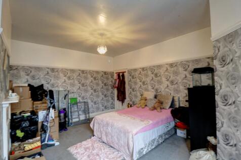 Bedroom 2.2