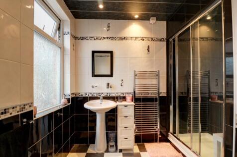 Bathroom 1.1