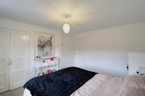Bedroom 1.3