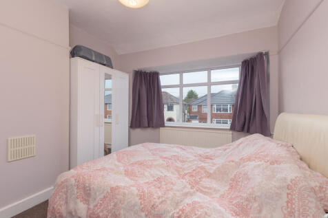 9 Clovelley Drive-8