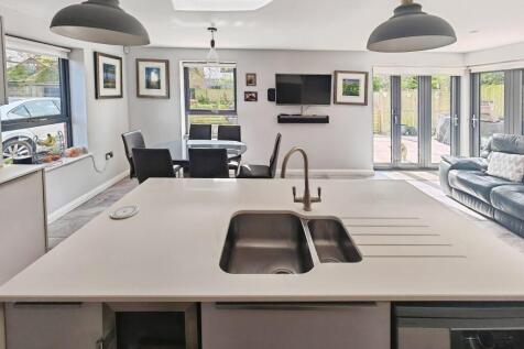 Kitchen/Breakfast/Family Room