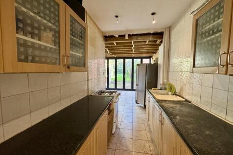 kitchen onto extension
