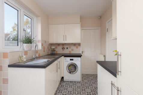 34 LOWICK DRIVE-21