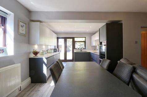 Kitchen Diner 1.6