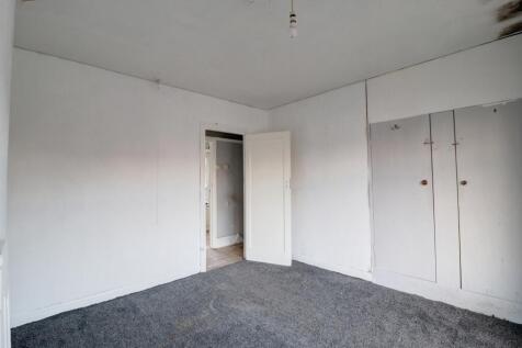 Bedroom 1.2