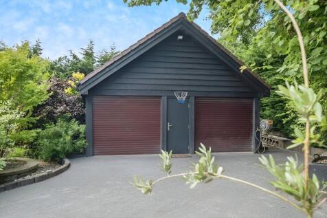 Double garage