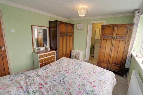 Bedroom 1 to En suite