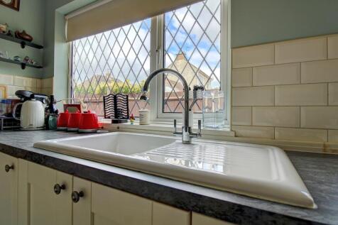 Ceramic Sink with Drainer