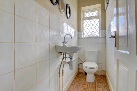 First Floor WC