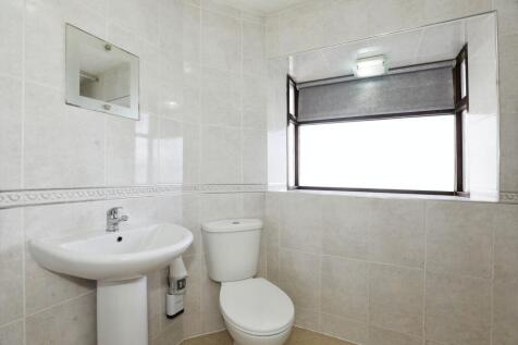 Family Shower Room