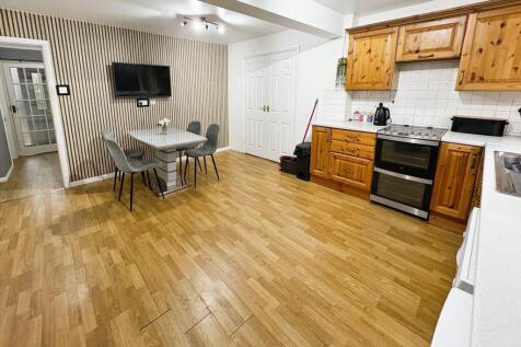 Kitchen-Dining Room