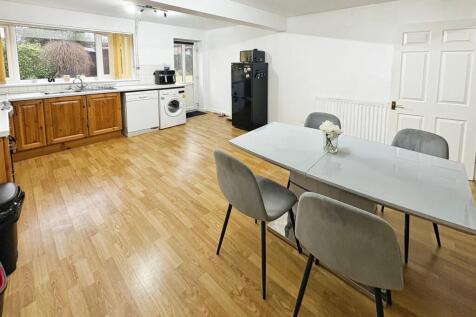 Kitchen-Dining Room
