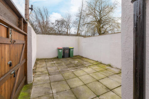 25 WATERLOO TERRACE-11