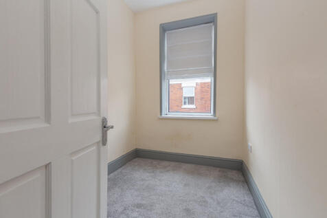 25 WATERLOO TERRACE-6