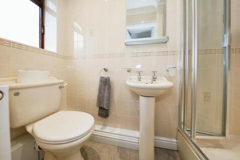 Bedroom 2 - Ensuite