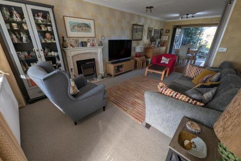 Lounge 2