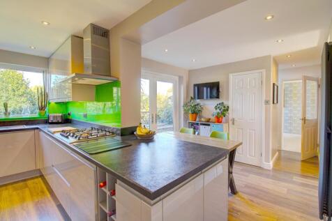 Kitchen &amp; Breakfast Room