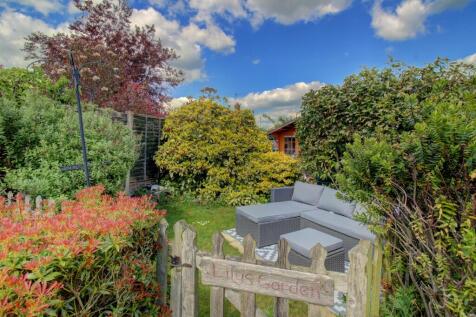 Further Intimate Garden