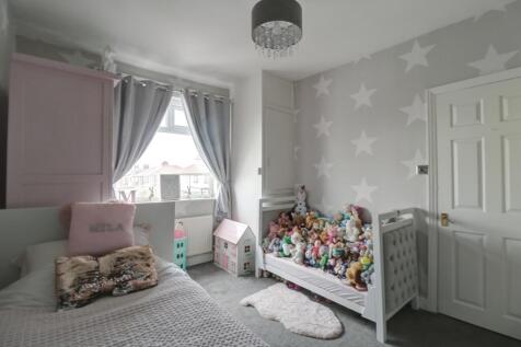 Bedroom 2.2