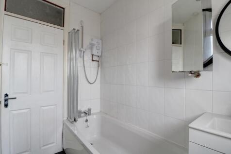 Bathroom 1.2