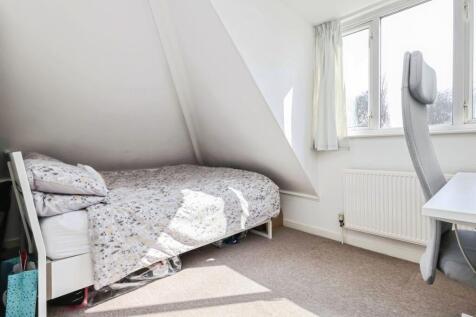 Bedroom 4 LOFT