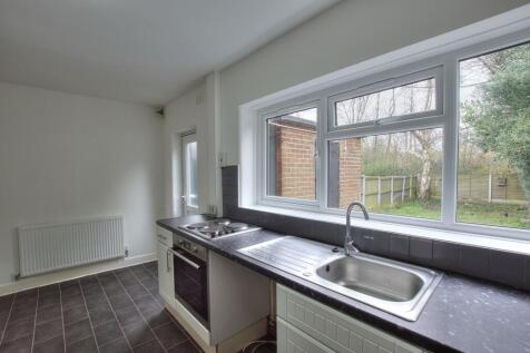 8. Kitchen: diner