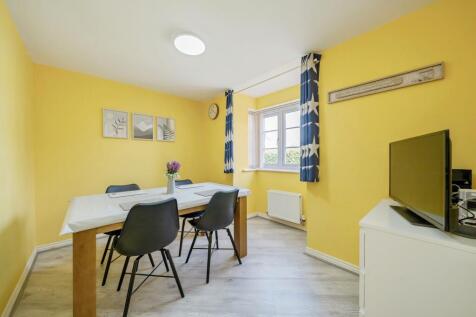 7. Dining room