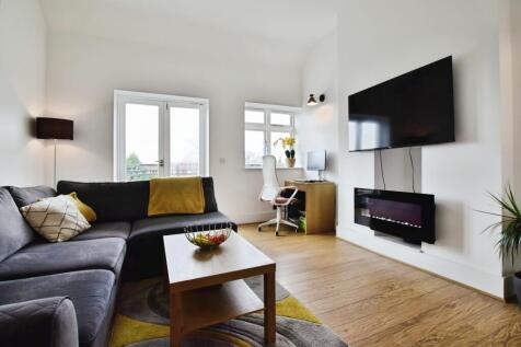 Lounge 3 