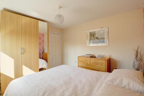 Bedroom 1.2