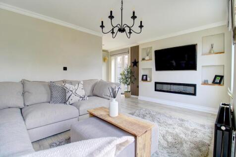 Lounge (alt view)